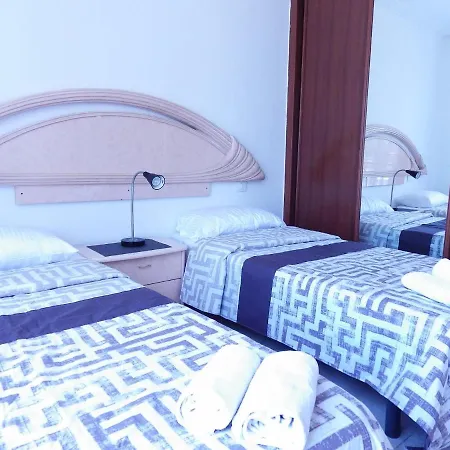 3 Bedroom House In Cho * Cho
