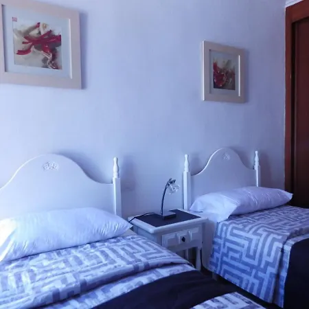 بيت للعطل 3 Bedroom House In Cho *