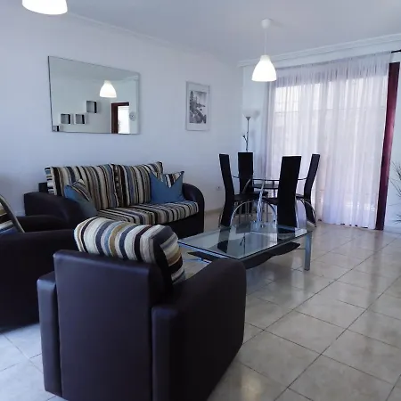 3 Bedroom House In Cho Cho