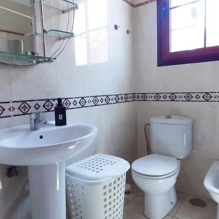 Casa vacanze 3 Bedroom House In Cho *